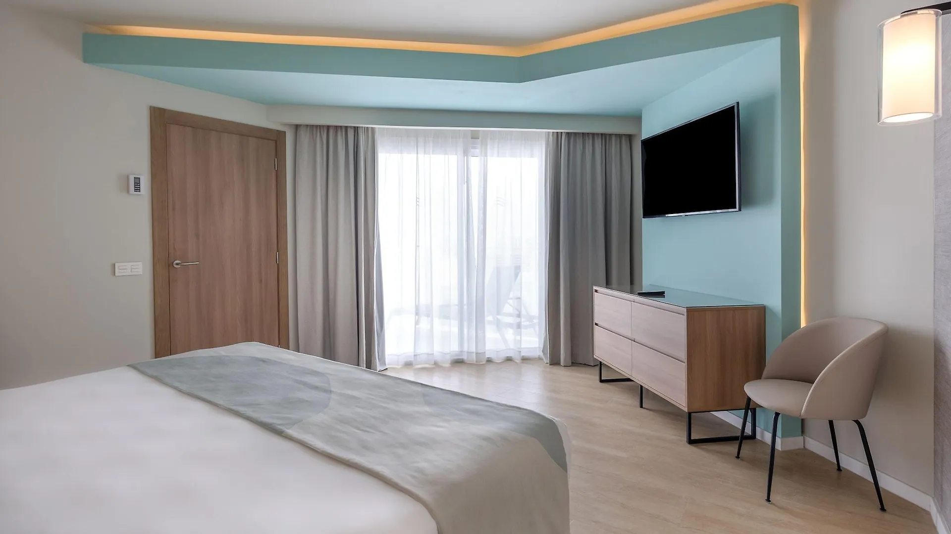The Westin Aruba Resort (Adults Only) Палм Бич 4*,  Аруба
